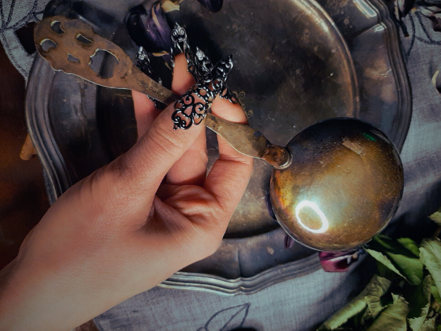 Large metal spoon #1