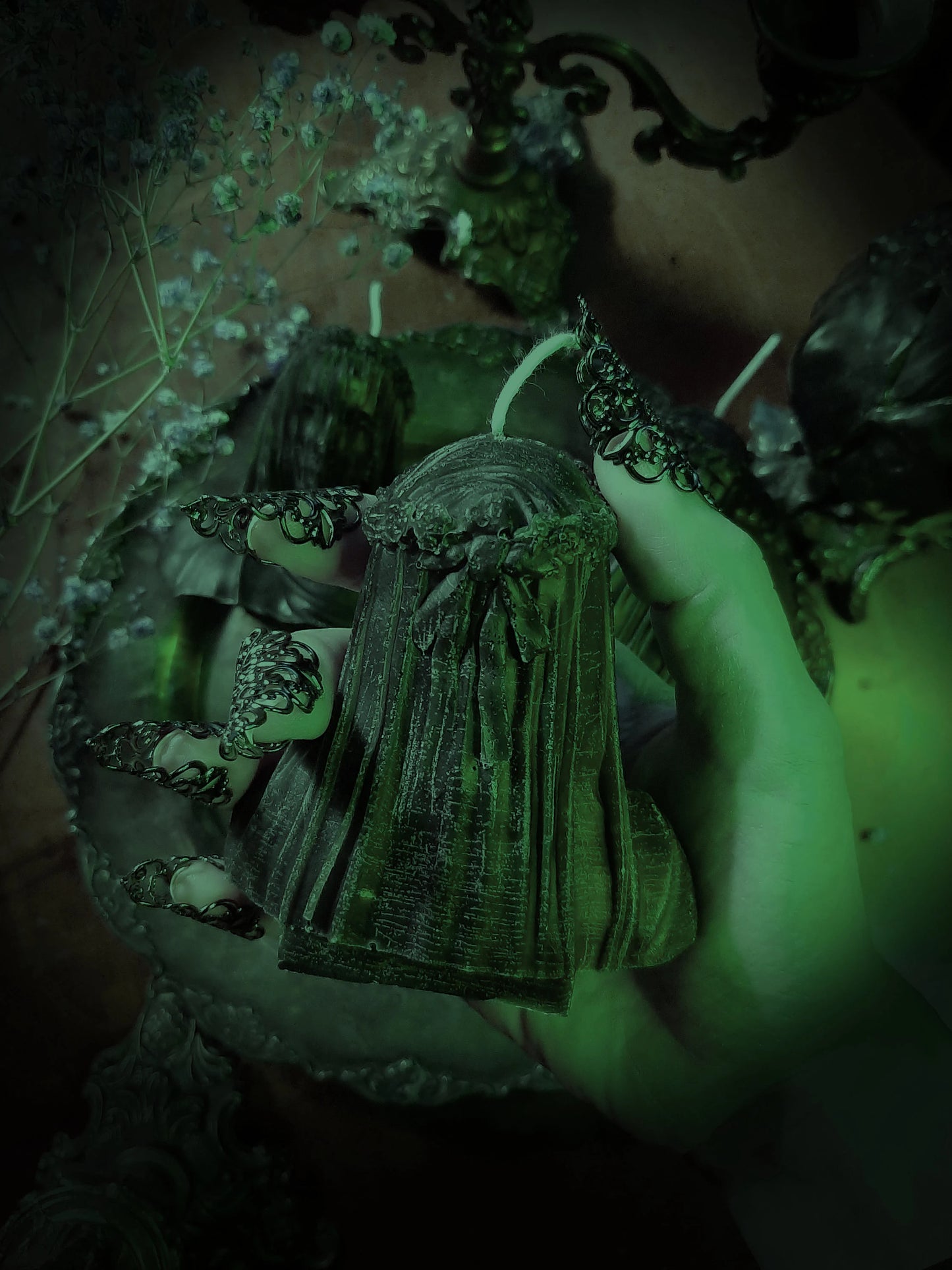 Veiled lady -mehiläisvahakynttilä