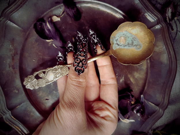 Vanha koristeellinen lusikka